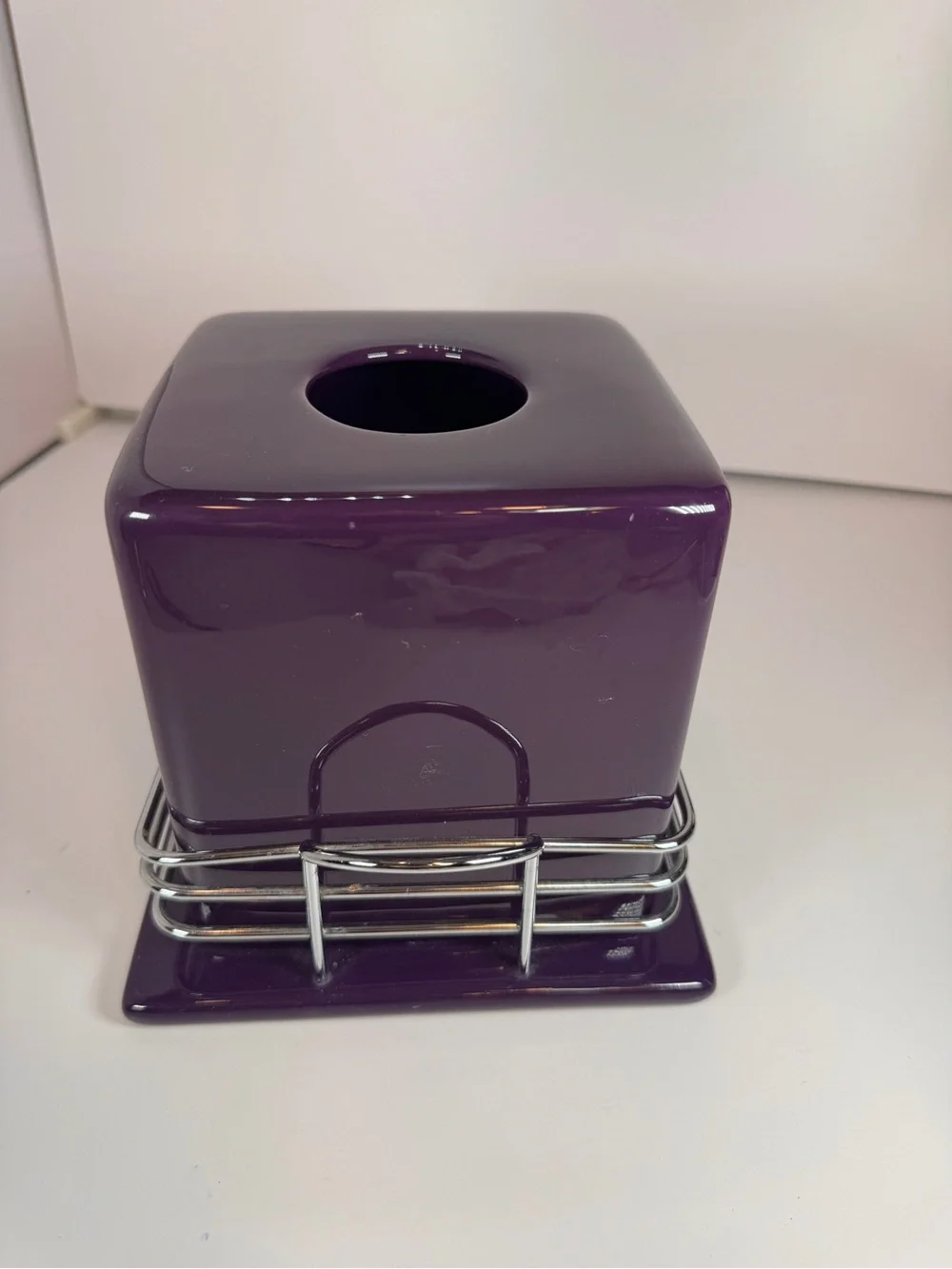 Gorgeous Vintage Deep Purple Y2K 90’s Ceramic Metal Tissue Box Holder With Base